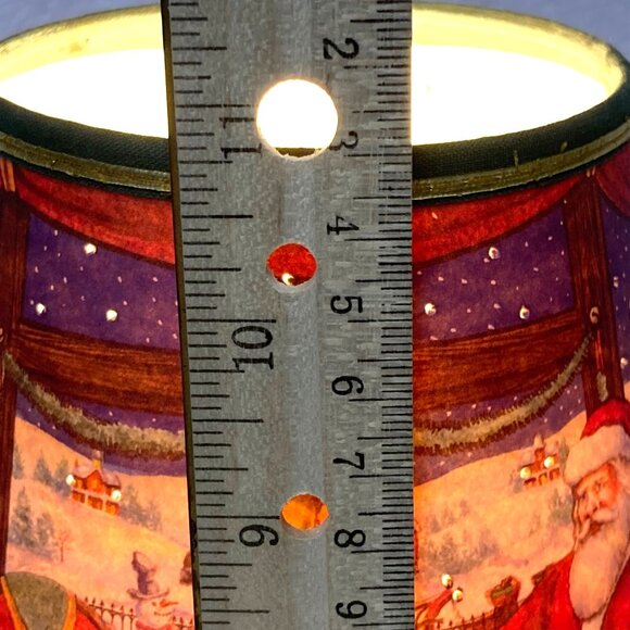 Vintage Christmas Punch Litho ShadeTable Lamp Detail Holiday Scene Basket Base - Picture 11 of 16